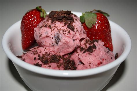 Smart Sweet Strawberry Chocolate Swirl Ice Cream Joe Cross