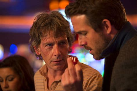 Review Underwhelming Mississippi Grind Starring Ryan Reynolds And