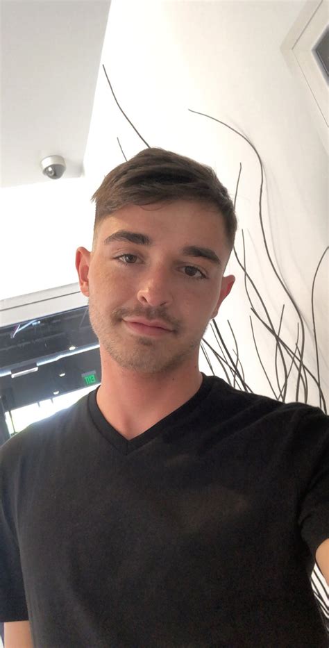Tw Pornstars Grayson Lange Twitter New Hair 943 Pm 20 Jun 2019