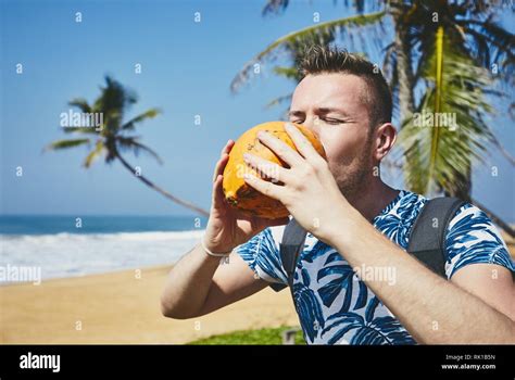 Closed Coconut Hi Res Stock Photography And Images Alamy