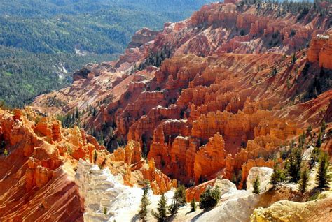 Zion, Bryce Canyon Parks Report Record Number Of Visitors | UPR Utah
