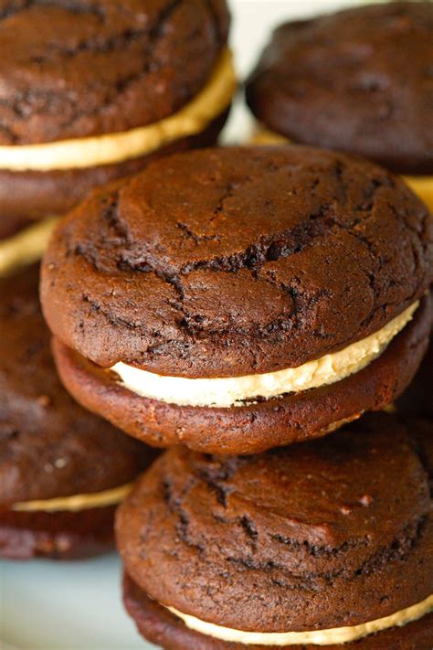 It's just me, dropping by with another peanut butter and chocolate combo. Chocolate Peanut Butter Whoopie Pies