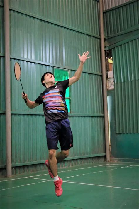 What Are The Basic Skills Of Badminton Best Sports Tutor
