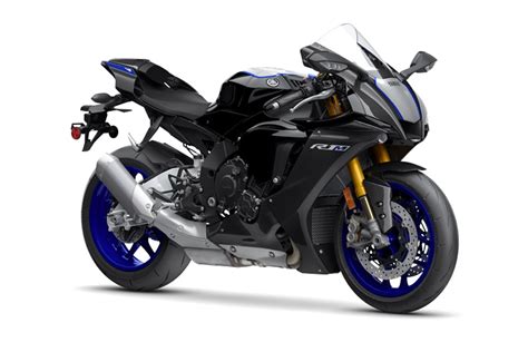 The r1m remains the pinnacle of yamaha supersport motorcycles, and short of grabbing one of valentino rossi's old motogp bikes, this is the most performance you can. Yamaha R3 2021 ลือหนัก! คาดติดตั้งเครื่องยนต์ 3 สูบรุก ...