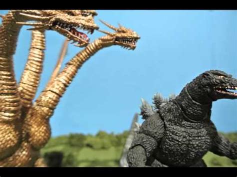 King adora flights through the city.suddenly godzilla came and was beating up king adora. Godzilla Vs. King Ghidorah Stop motion - YouTube