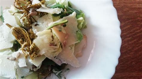 Queste crepes potrebbero essere un'altra buona alternativa per il menu natalizio! Antipasti senza burro senza formaggio e senza glutine ...