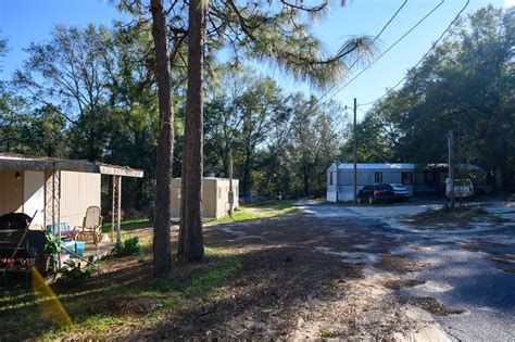 2210 W James Lee Blvd, Crestview, FL 32536 - Freedom Mobile Home Park