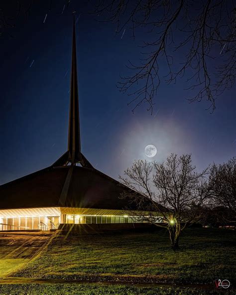Doctoral programme in history and cultural heritage. North Christian Church, Eero Saarinen, Columbus, Indiana ...