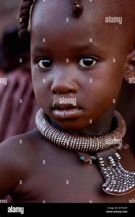 Himba Mädchen Fotos Und Bildmaterial In Hoher Auflösung Alamy