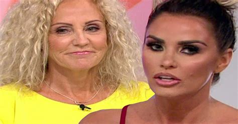 Katie Price Talking About Donating Lung To Terminally Ill Mum Amy