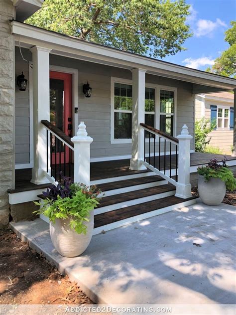 You can choose pieces that add pops of color to a neutral palette or go with a design that truly makes your home stand out from the rest. 41 Awesome Small Front Porch Design Ideas | Front porch ...