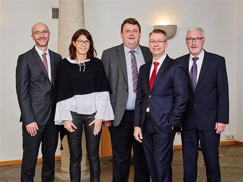 Focused on creating value through customized financial advisory assignments including capital raises, debt placements, strategic and financial. Detail - CB Bank, Straubing