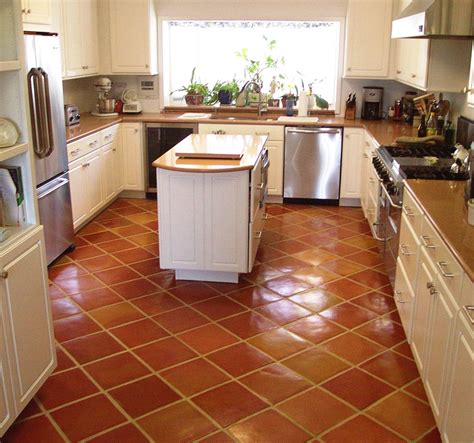 Rustic tiles provide you with a space you can enjoy, from cosy kitchens socialise in, to cosy using textured floor tiles can help hide any dirt that gets tracked into your home. Mexican Saltillo Floor Tile - Terra Cotta Mexican Flooring ...