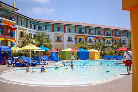 Inside the hotel, they have nice play areas and clean swimming pool. LEGOLAND California Tips and Tricks - No. 2 Pencil