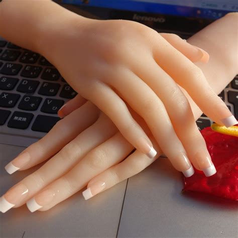 Tgirl Female Hand Model Silicone Lifelike Finger Close Human Skin 1pc