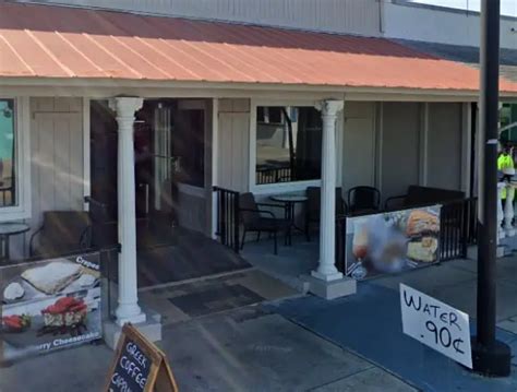 Florida Sponge Docks Coffee Shop We Spy Coffee And More Employee Arrested Over Spying In Men S