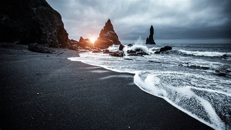 Why Is This Black Sand Beach In Iceland So Dangerous