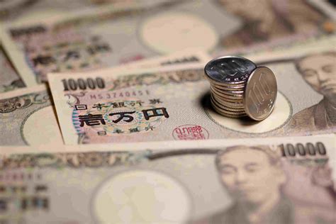 A Travelers Guide To Japanese Currency The Yen