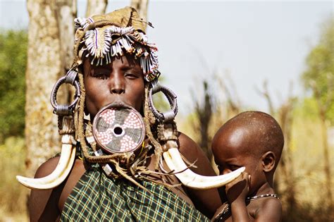 Mursi Tribe The Larger The Lip Plate The Bigger The Bride Wealth Documentarytube