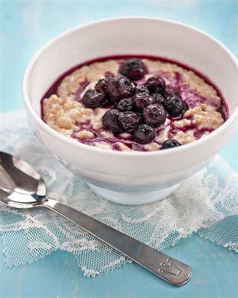 Coconut Oatmeal With Blueberrry Compote Supergolden Bakes