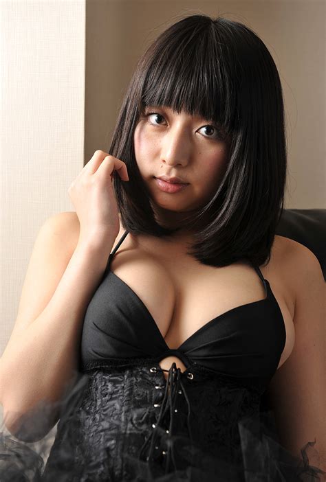 69dv Japanese Jav Idol Megumi Suzumoto 涼本めぐみ Pics 32 Free Nude Porn