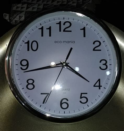Reloj De Pared - Bs. 1.500.000,00 en Mercado Libre