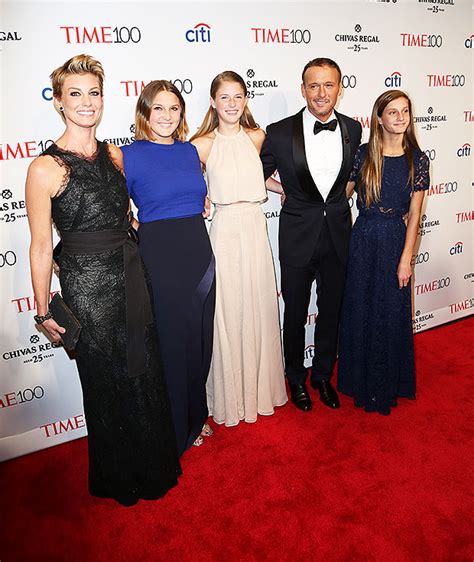 Faith Hills Daughters Meet Her 3 Gorgeous Girls With Tim Mcgraw Hollywood Life
