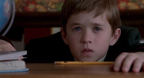 قصة فيلم The Sixth Sense بالعربي موسوعة الشامل