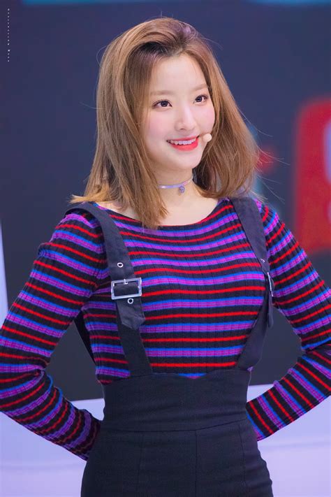 Pin On ＊fromis9＊