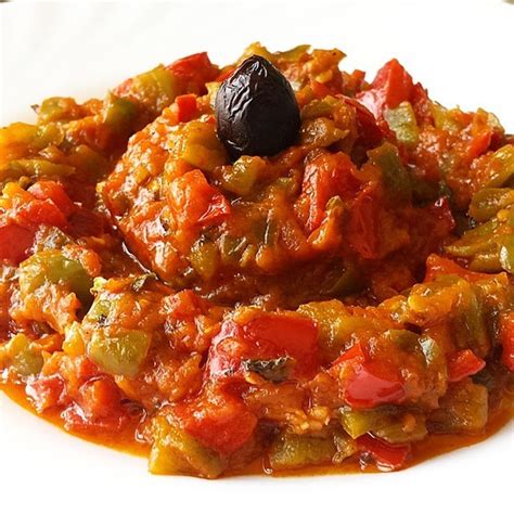 Taktouka Moroccan Salad Of Tomato And Roasted Pepper