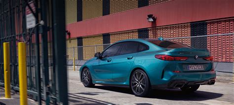 The revolutionarily sporty design exudes motion even while standing still. BMW Série 2 Gran Coupé (F44) : Modèles & équipements | BMW.fr