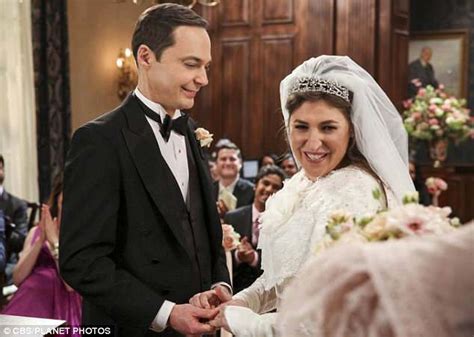 The Big Bang Theory Mark Hamill Officiates Sheldon And Amys Wedding