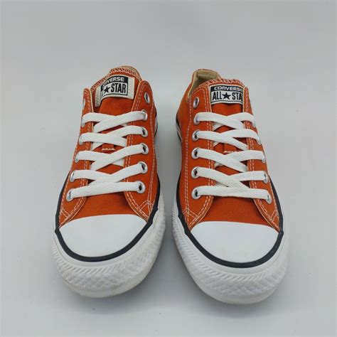 Converse Chuck Taylor Low Orange Fesyen Pria Sepatu Sneakers Di