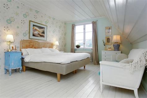 21 Small Guest Bedroom Designs Ideas Design Trends Premium Psd