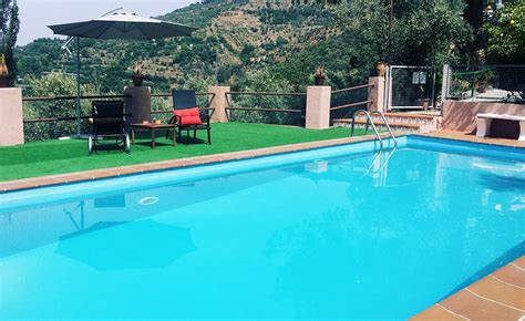 Esta casa vacacional situado en isla de canela, tiene una localización ideal con entretenimientos como piscina para niños y wifi. Alquiler casa rural en Lanjarón, Andalucía con piscina ...
