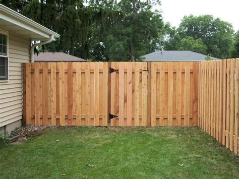 Your Own Space Inexpensive Privacy Fence Ideas From The Pros C Bbir