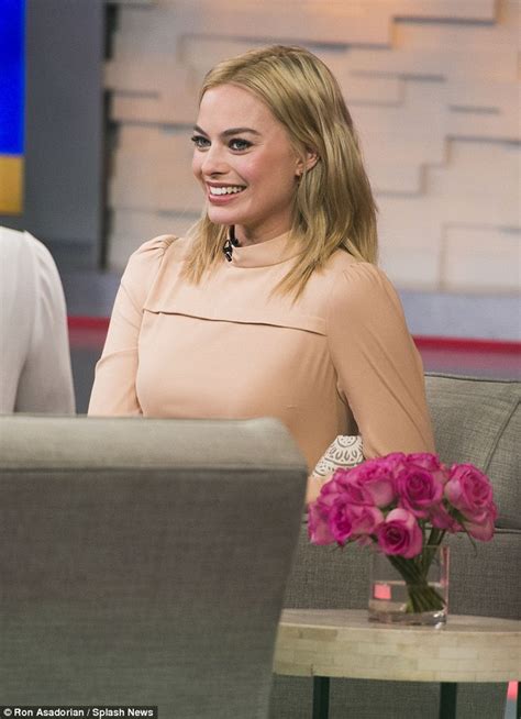 Margot Robbie Reveals She Got Caught Stealing As She Prepared For Focus