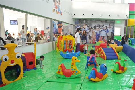 Kids Have Fun In Cyprus Play4kidz The Biggest Indoor Playground In