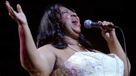 Aretha Franklin Queen Of Soul Dead At 76 Cbc News