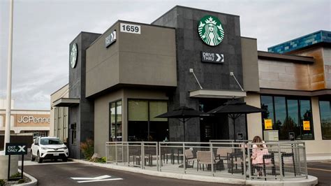 Starbucks Sets Sights On Suburbs For New Stores In 2021 Sacramento Bee
