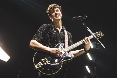 Shawn Mendes Drops New Music Video For Theres Nothing Holdin Me Back
