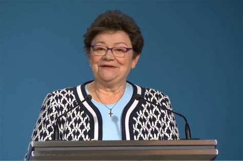 Az országos tisztifőorvos köszönetet mondott azoknak, akik megbíztak a szakemberekben, és biztonságosnak. Müller Cecília: növeljük az oltás intenzitását az ...