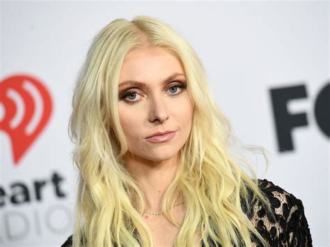 Taylor Momsen Says She Was ‘relentlessly Mocked For How The Grinch