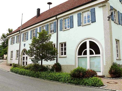 Bitte beachten sie auch die eventuellen änderungen bei feiertagen. Schömberg: Die Spannung steigt im Rathaus-Krimi ...