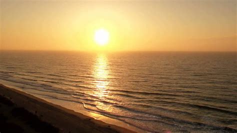 What are some of the property amenities at sunrise pointe condominiums? Sunrise Myrtle Beach SC April 7 2013 Time lapse 1/20 - YouTube