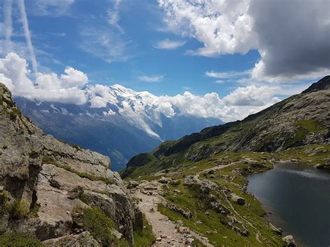 Hiking - Chamonix Valley via the Grand Balcon Sud - 3 days ...
