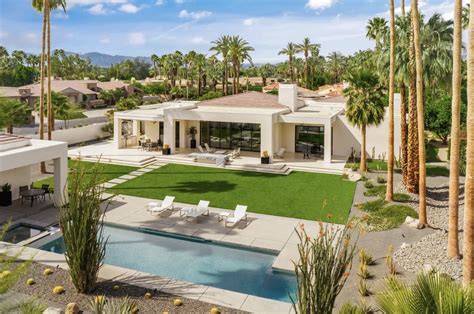 This Contemporary Rancho Mirage Pad Can Be All Yours For A Cool 25