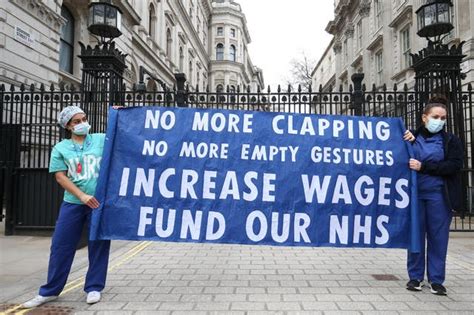 Nhs Pay Rise Who Decides What Nurses Should Be Paid Evening Standard