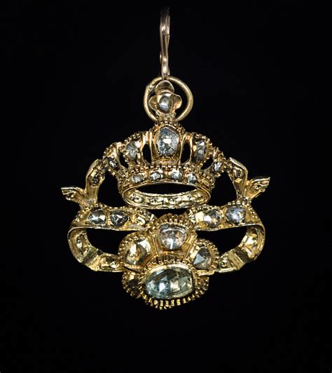 Antique Early 1700s Baroque Diamond Gold Cross Pendant Antique