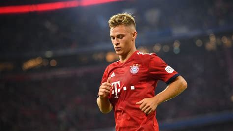 Joshua kimmich was born on 8 february 1995 in rottweil and plays for fc bayern münchen. Joshua Kimmich won't return to Bayern's midfield anytime soon